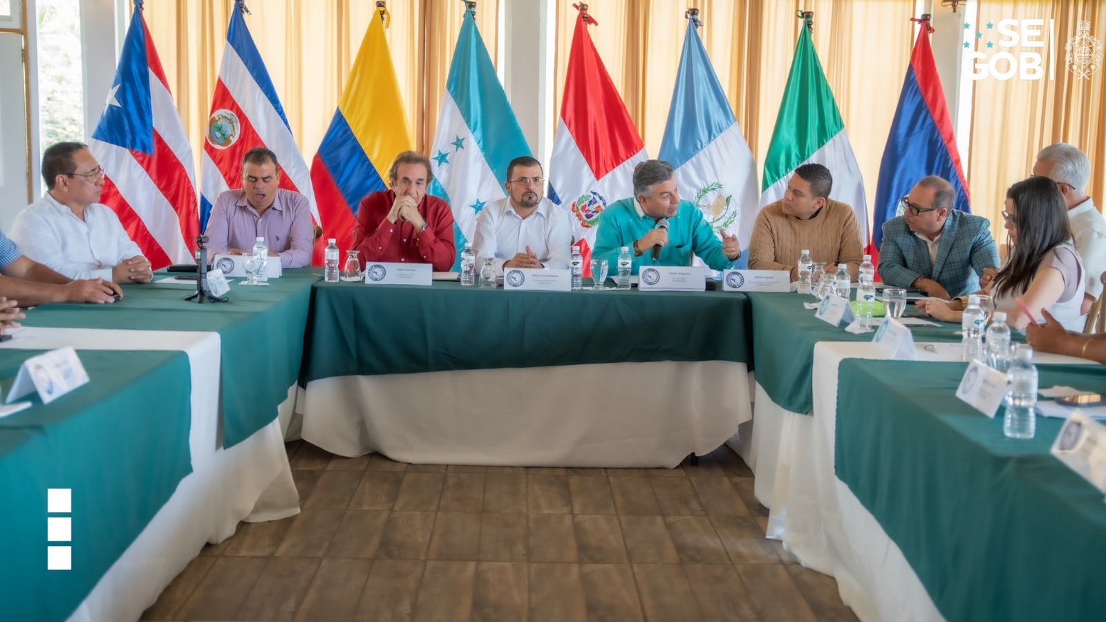 Ministro de la SEGOB participa en reunión de la CAMCAYCA
